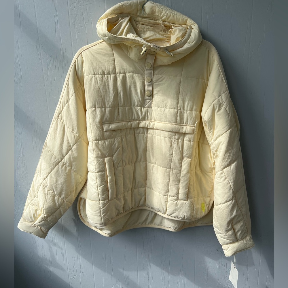 NWT⭐️sold out⭐️ Free People FP Movement Pippa Packable Puffer Pullover (XS) - Picture 7 of 16